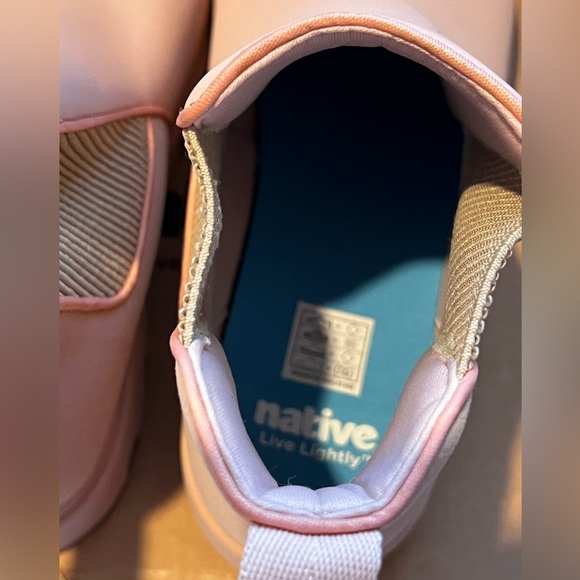 Native Shoes Kensington Treklite Boots Kids Chameleon Pink Ankle Chelsea - Picture 7 of 14